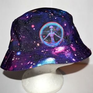 galaxy bucket hat with string